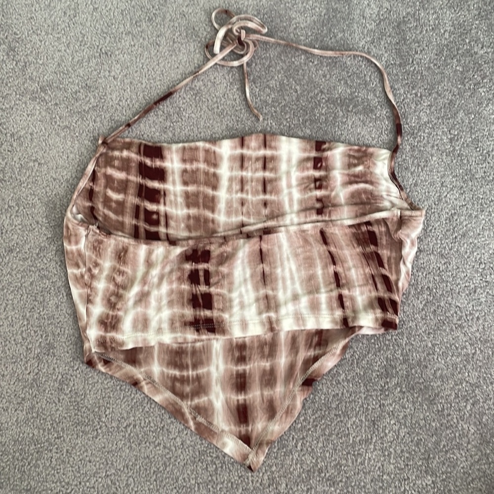 Halter Top - Picture 2 of 3